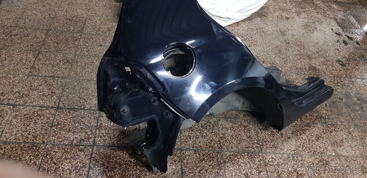 Golf 6 zadný pravý blatník