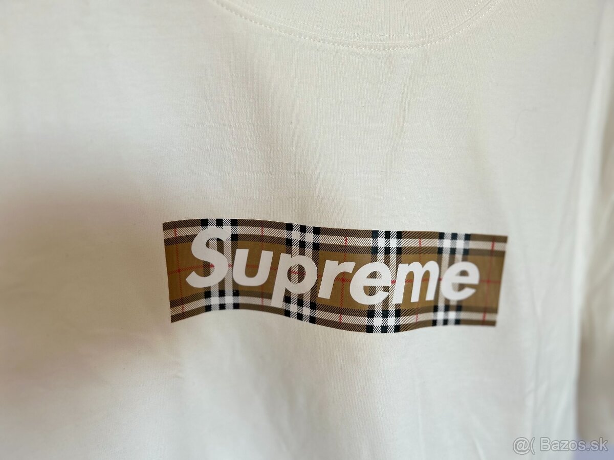 Supreme SS22 Burberry Box Logo tee