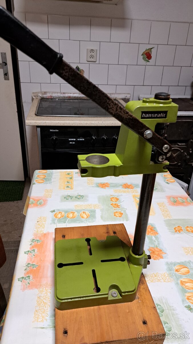 Predám stojan na vrtačku