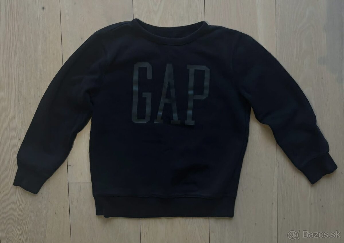 detstká mikina značky GAP