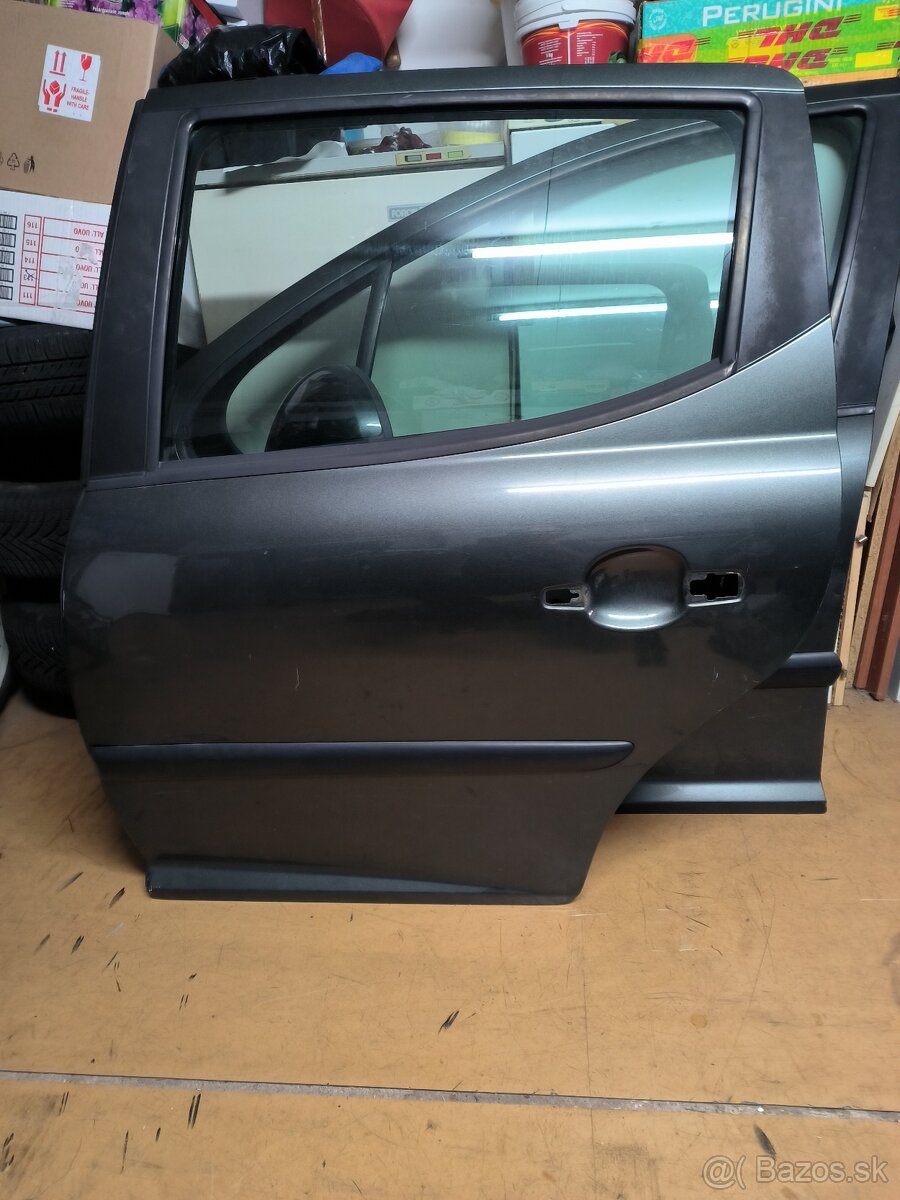 Predám na Peugeot 207SW