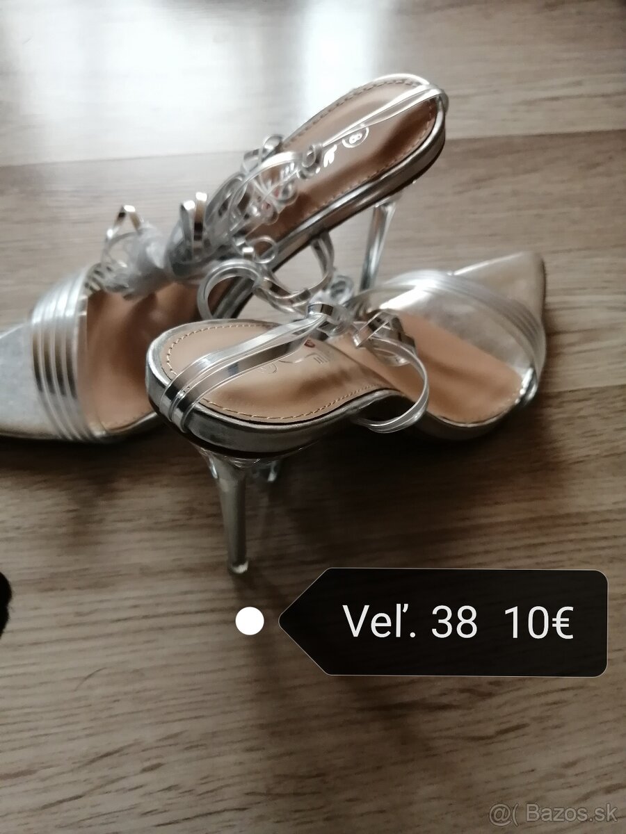 Sandalky strieborné nové veľ. 38