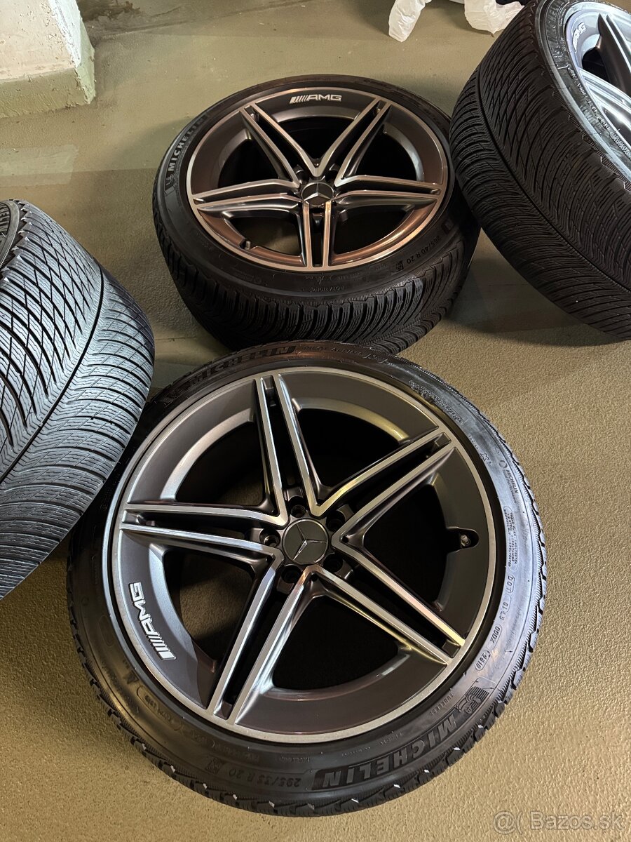 AMG GT zimne komplety