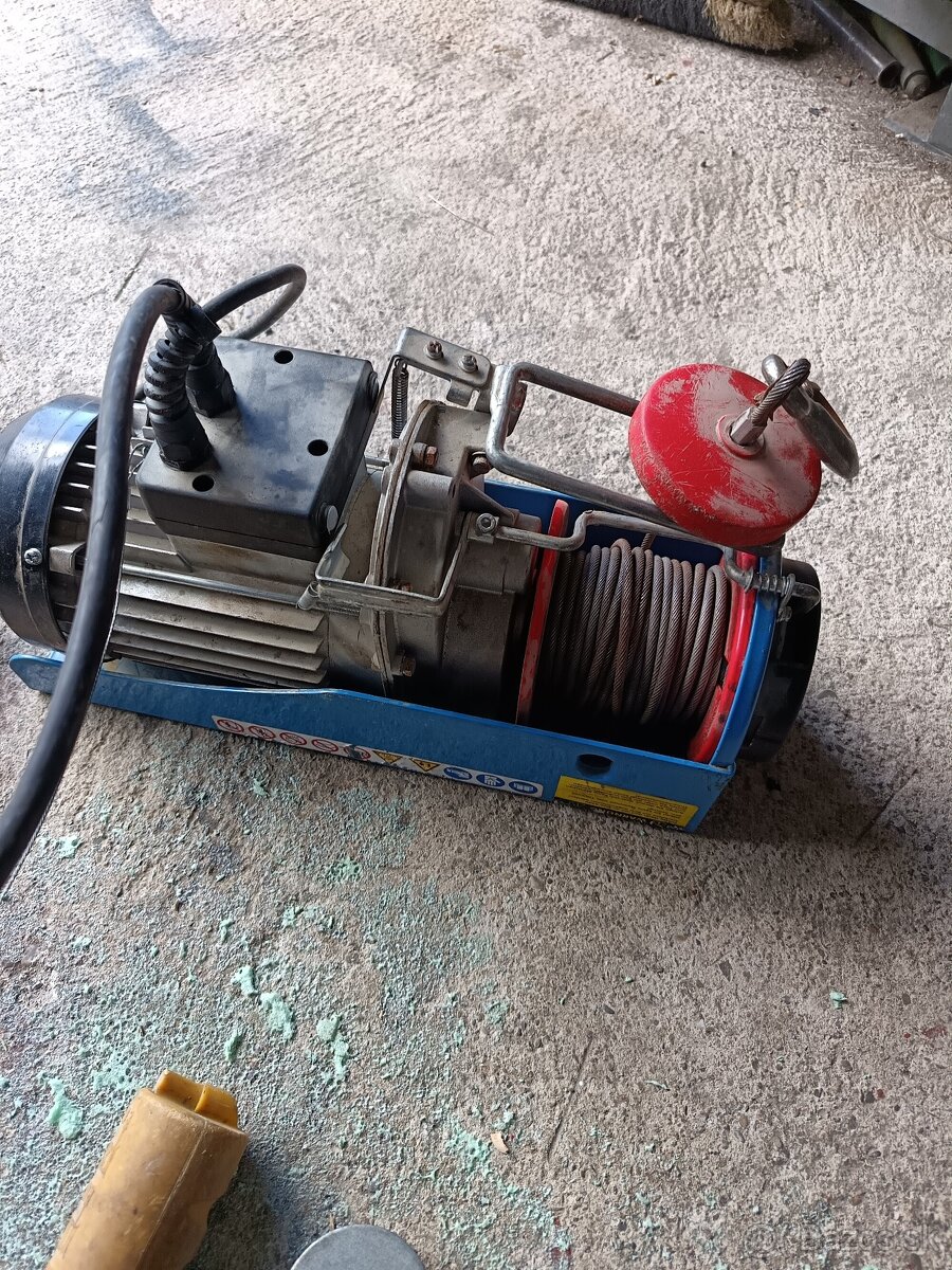 Elektrický naviják Gude GSZ 300/600