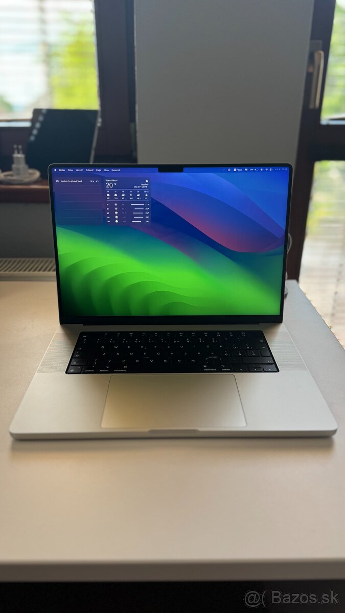 Predám MacBook Pro 16" M1 Pro, 16GB RAM, 1TB SSD, batéria 8