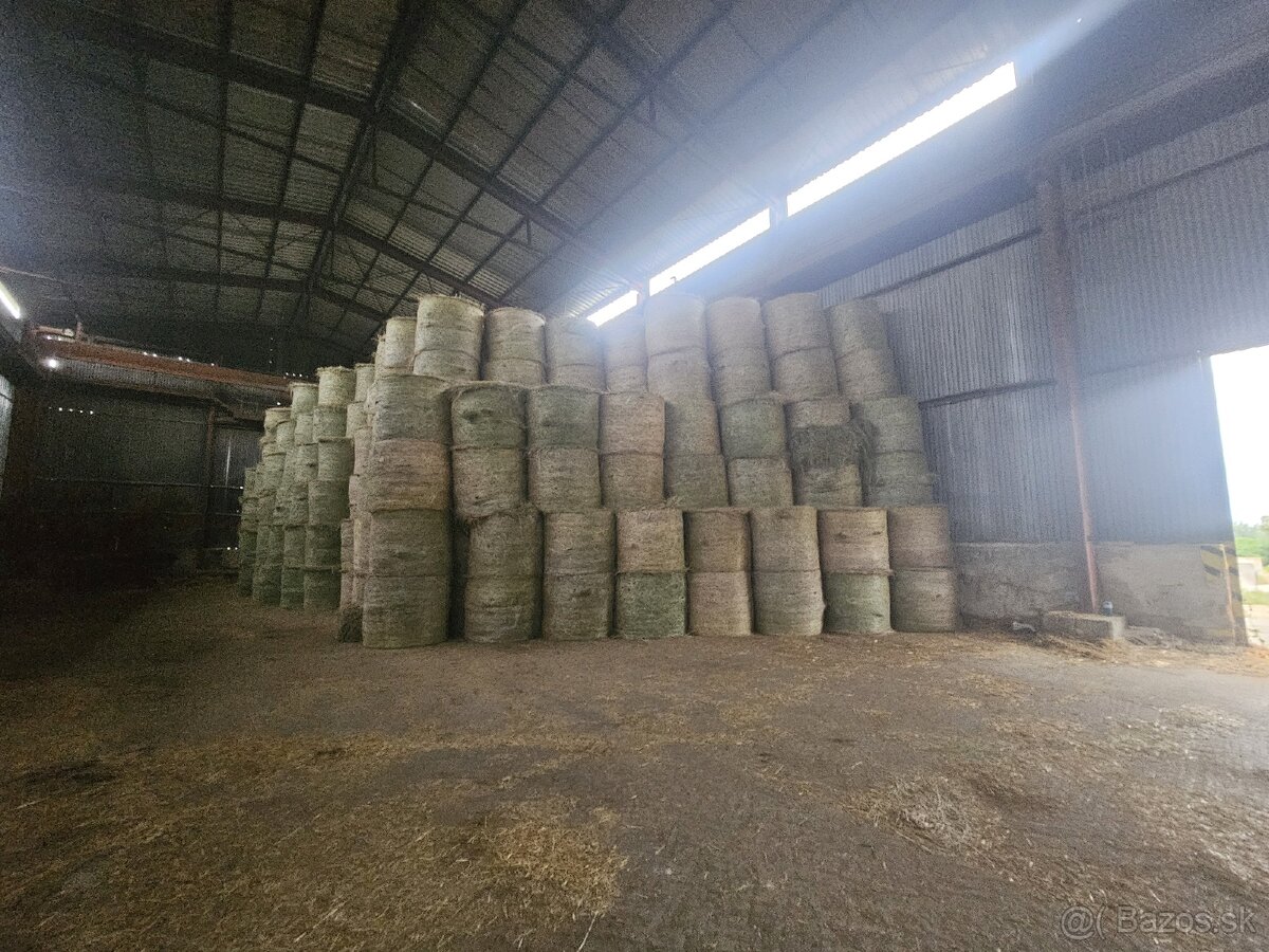 Predaj sena slamy
