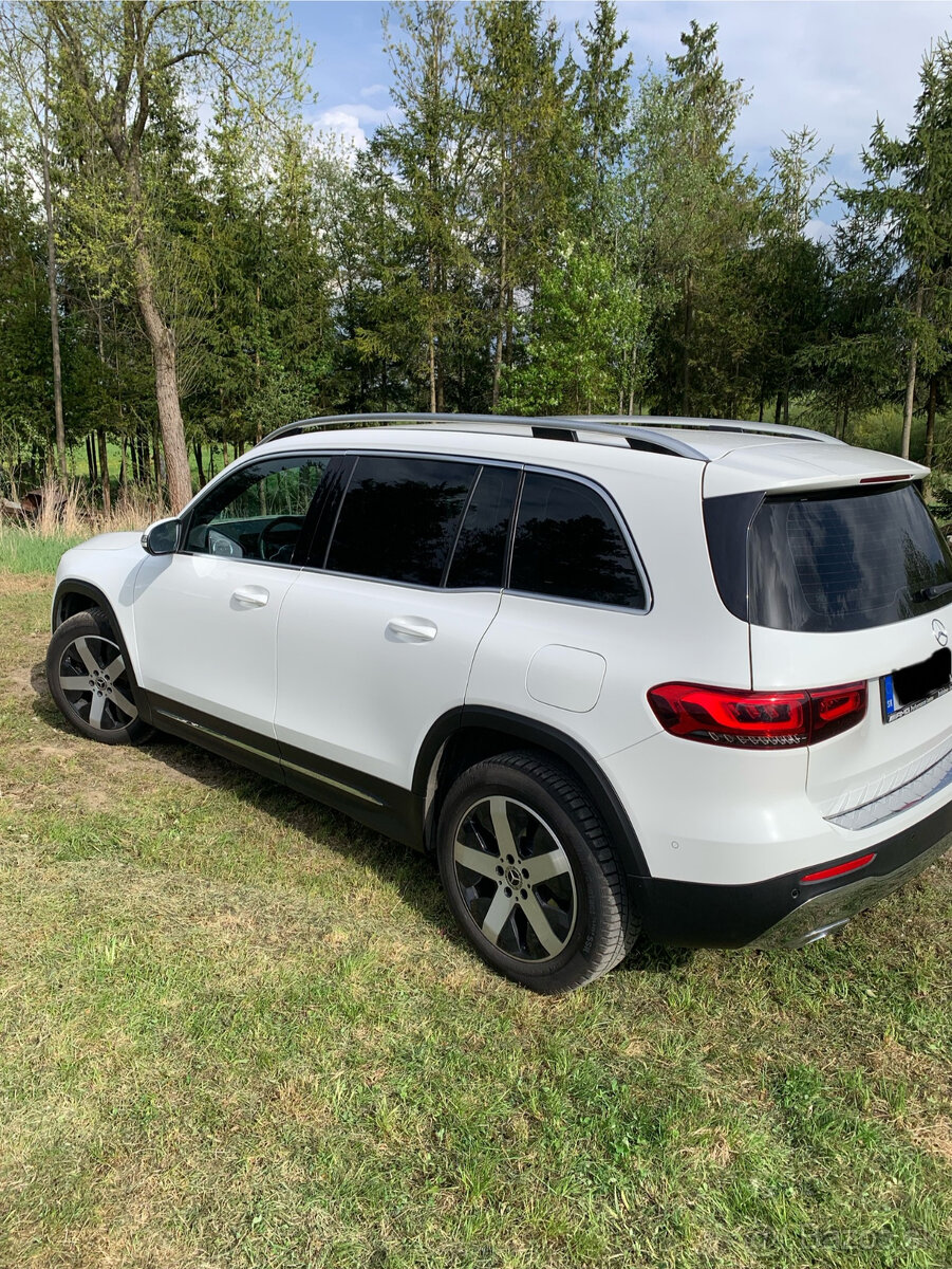 Mercedes GLB 200