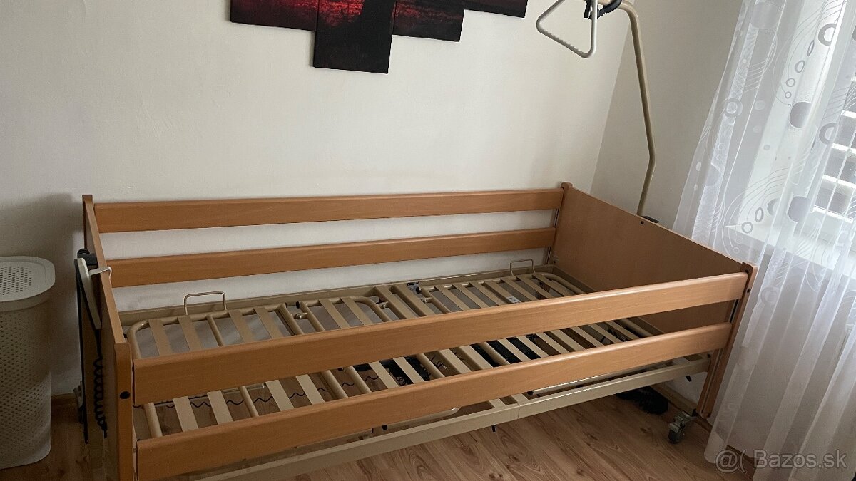 Elektricka polohovatelna posteľ