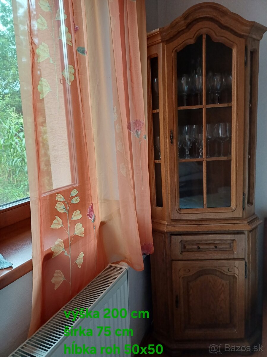 Predám nábytok z masívu