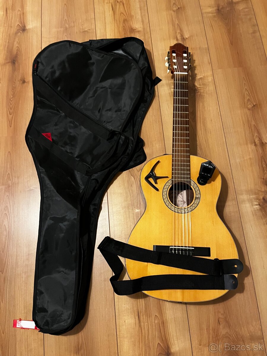 Gitara s príslušenstvom
