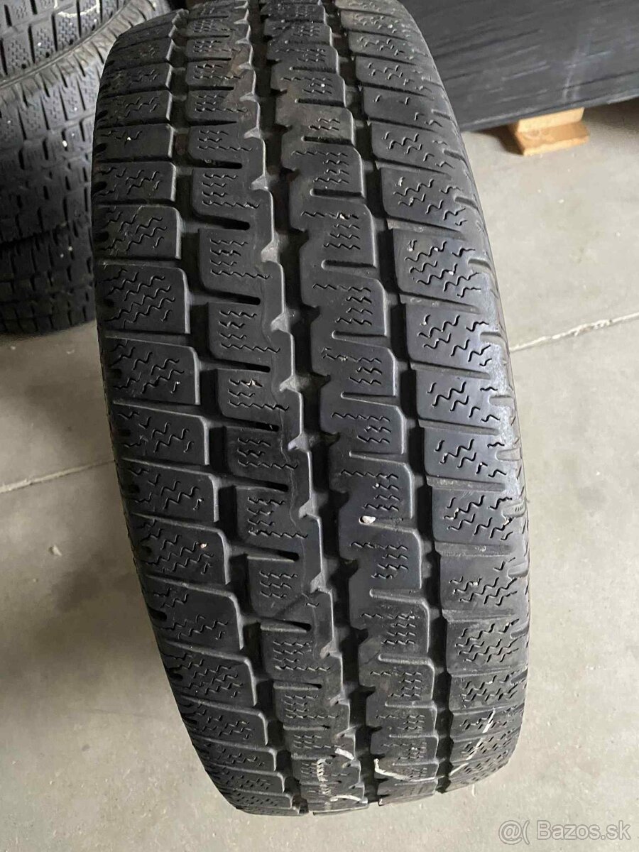 215/65r16c