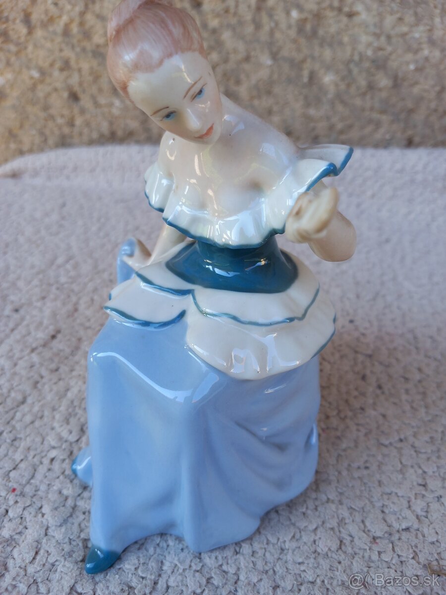 dáma so zrkadlom ,royal dux