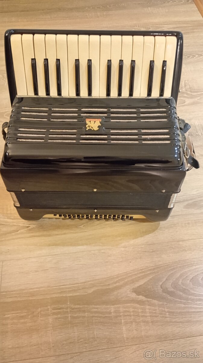 Akordeón,harmonika