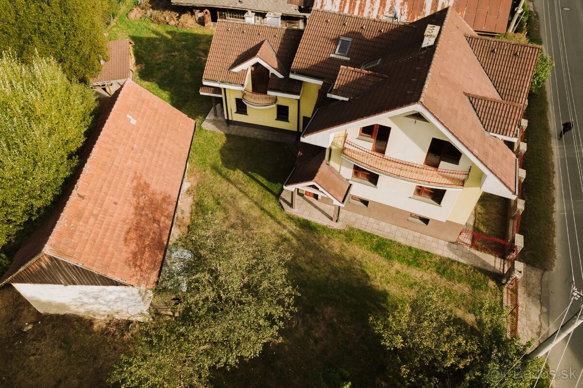 Veľký rodinný dom vhodný aj ako rekreačná nehnuteľnosť