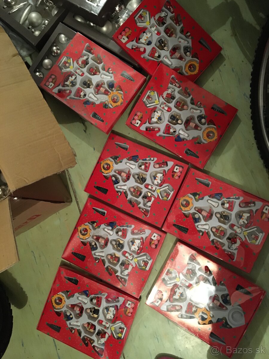 Predam lacno drevene vianocne ozdoby -NOVE