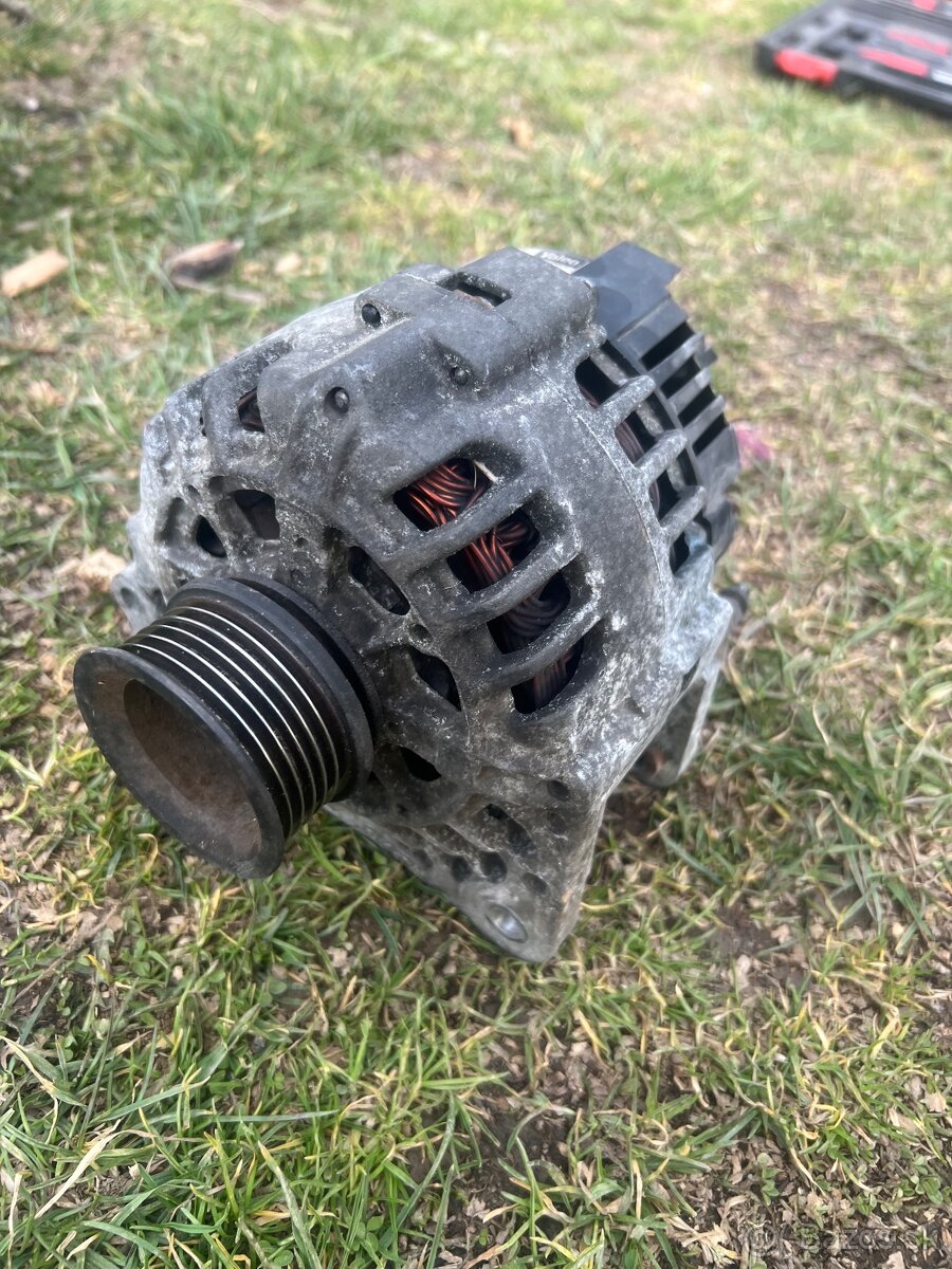 Alternator octavia 1