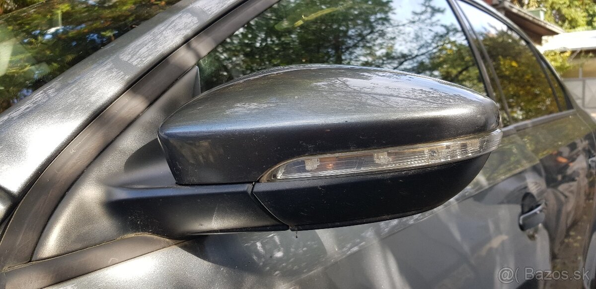 Jetta 4 ĺavé spetné zrkadlo r 11-14