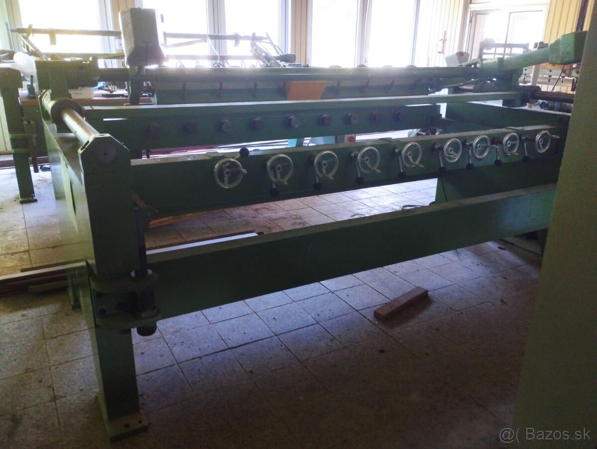Reichenbacher rezbársky stroj 1/1 – max. 120 cm, 8 vreten