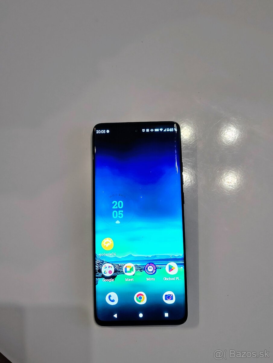 Motorola Edge 40 Neo 12 GB + 256 GB