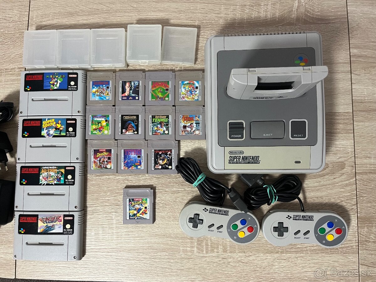 Nintendo Retro Gaming Set – SNES + Game Boy Cartridges
