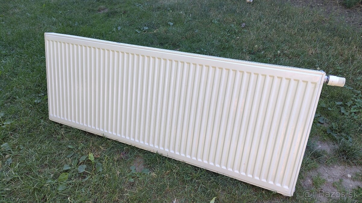 Radiátor Korado VK11 1600x600x63 - spodné pravé pripojenie