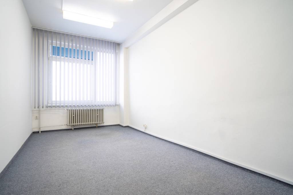 KANCELÁRSKE PRIESTORY, 18-100 m², KOŠICE-SEVER, LETNÁ
