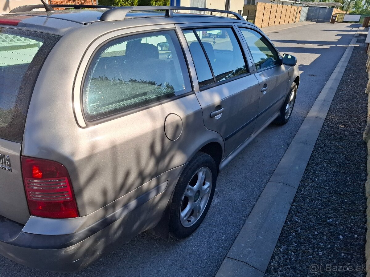 Predam Škoda octavia 1
