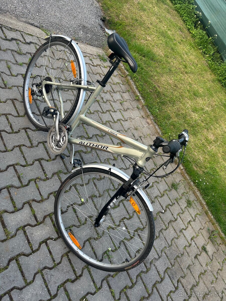 Damsky bicykel