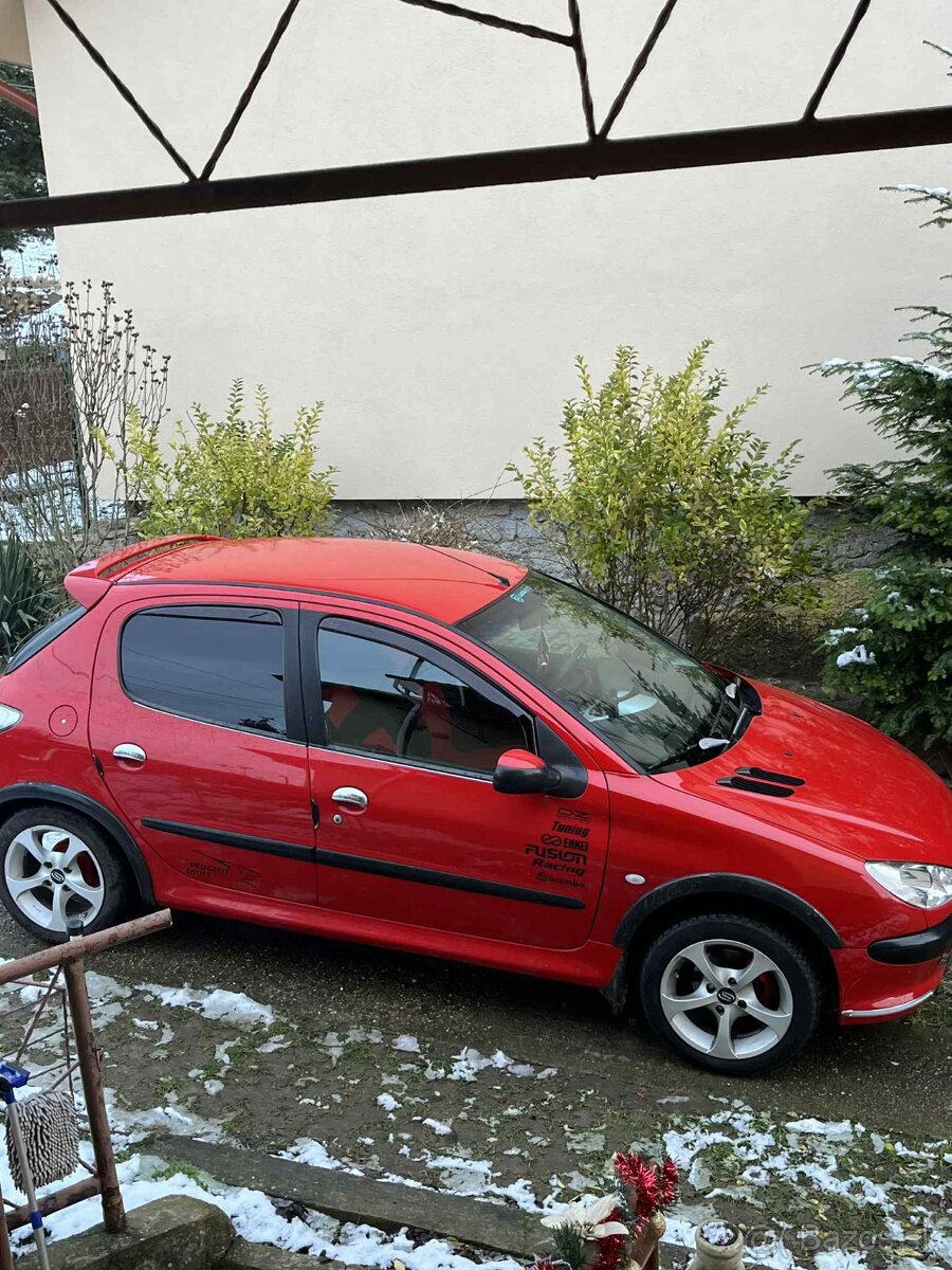 Peugeot 206