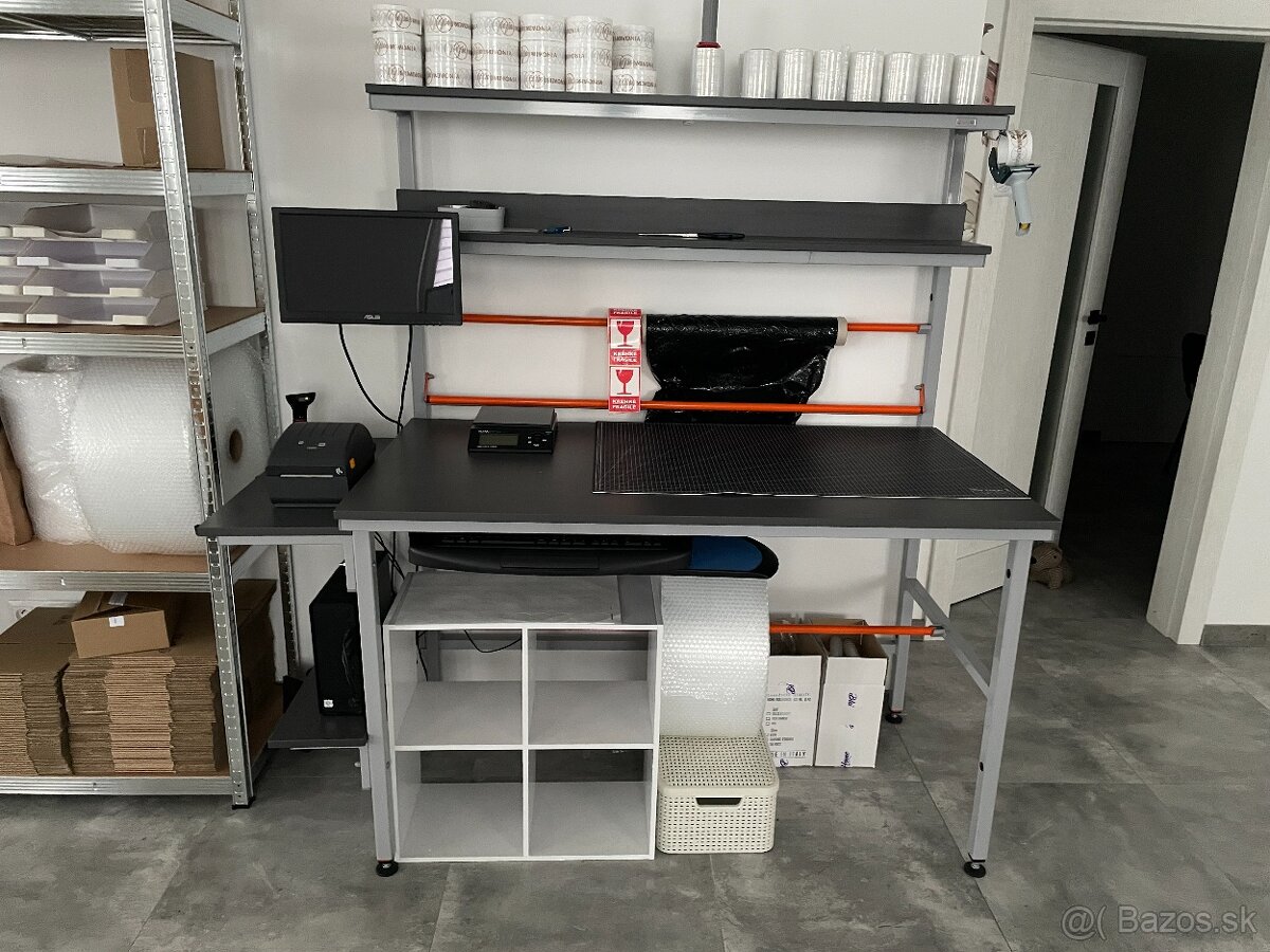 Kvalitné baliace stoly aj s príslušenstvom