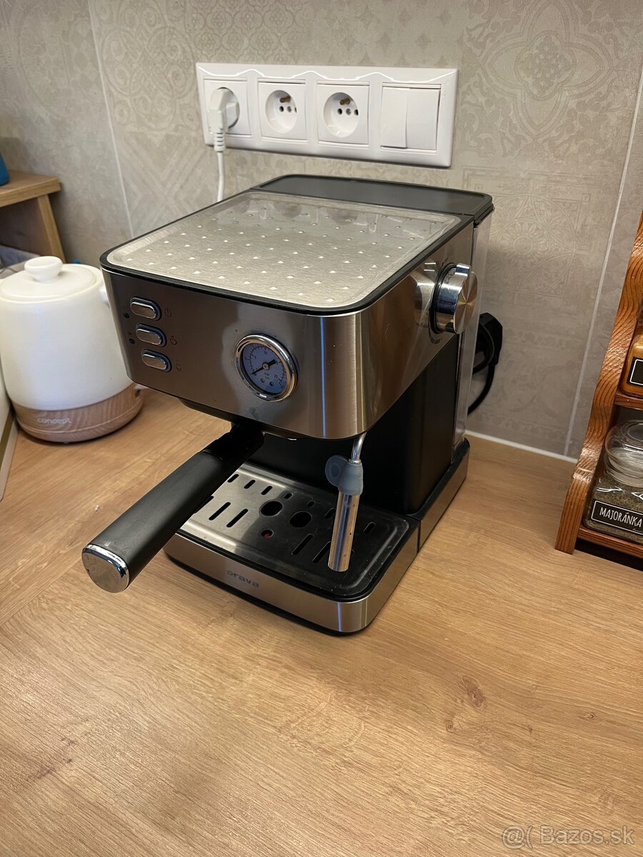 Kávovar Orava
