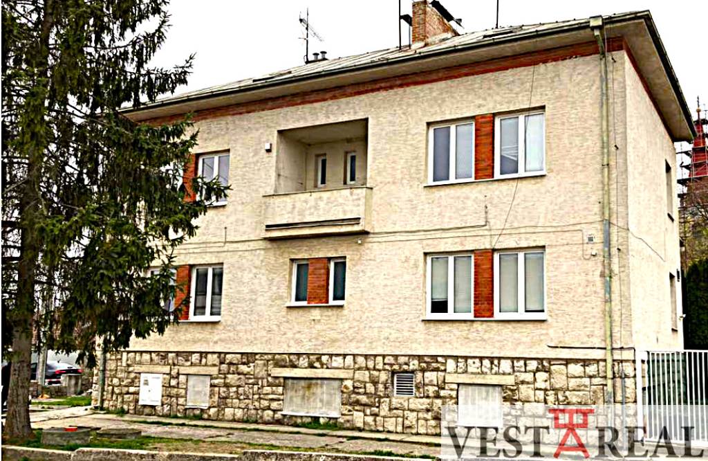 Na Predaj Dvojpodlažná Stavba s Podkrovím v obci Malženice