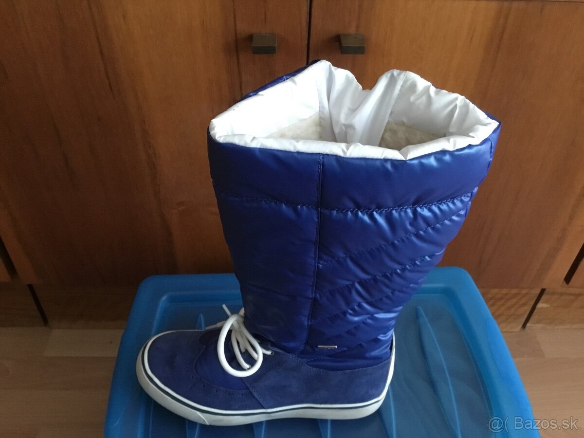 Snehule talanskej vyroby