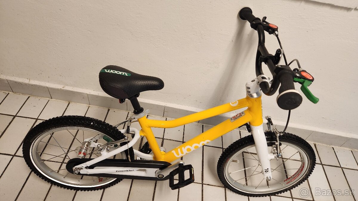 Zanovny WOOM 3 ŽLTÝ