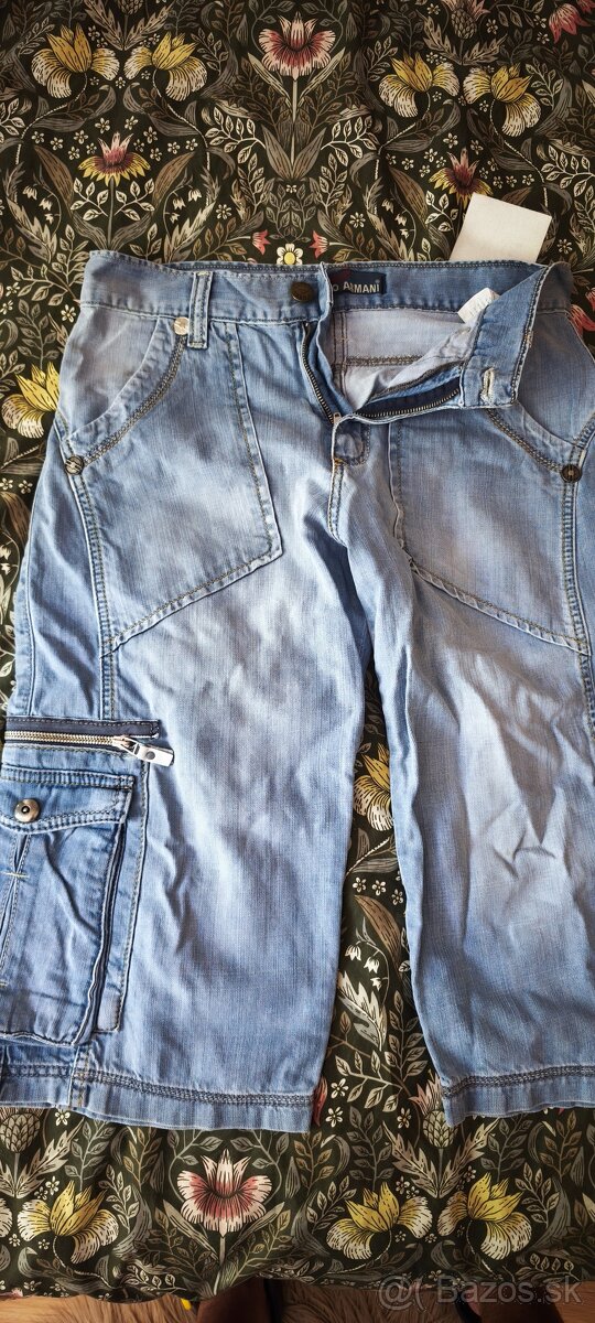 ARMANI JEANS