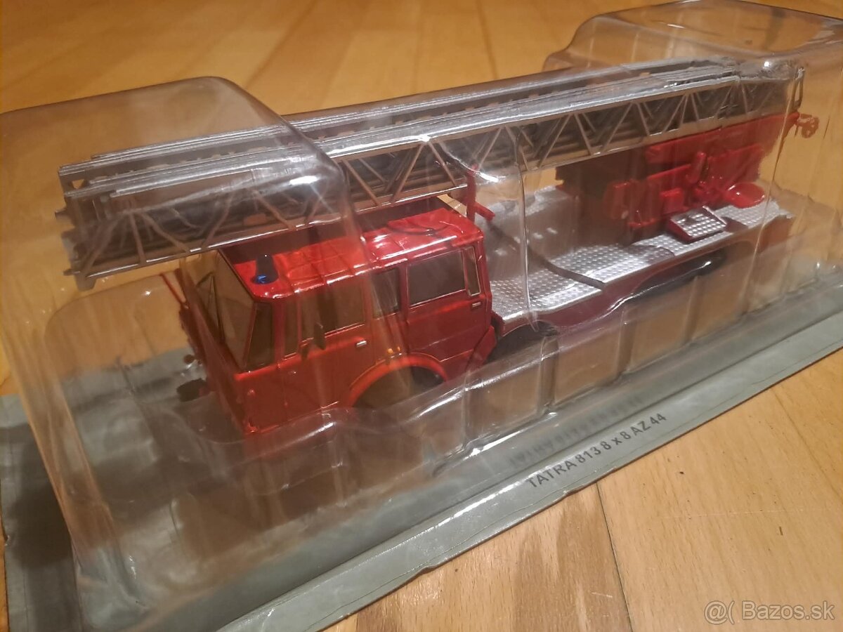 Tatra 813 8x8 AZ 44 1:43
