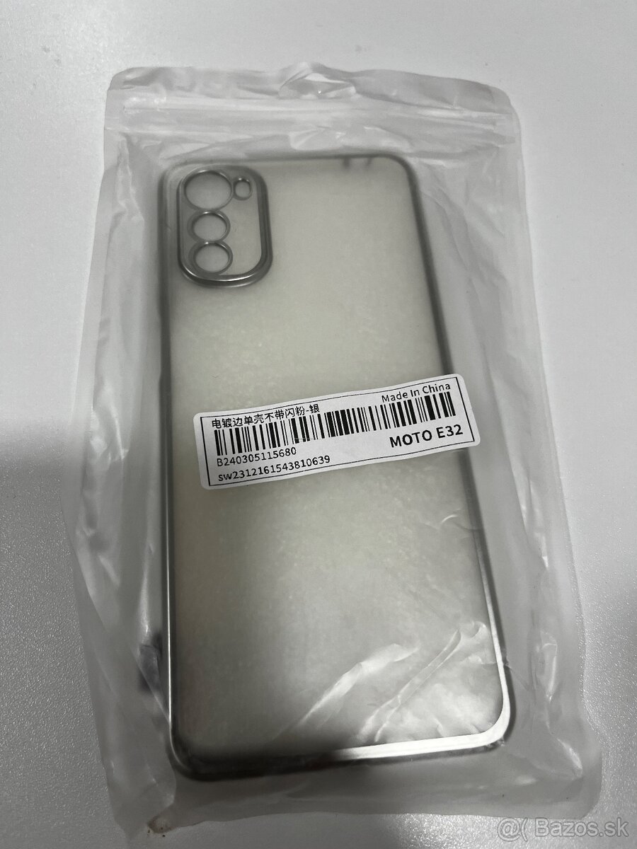 Motorola E32