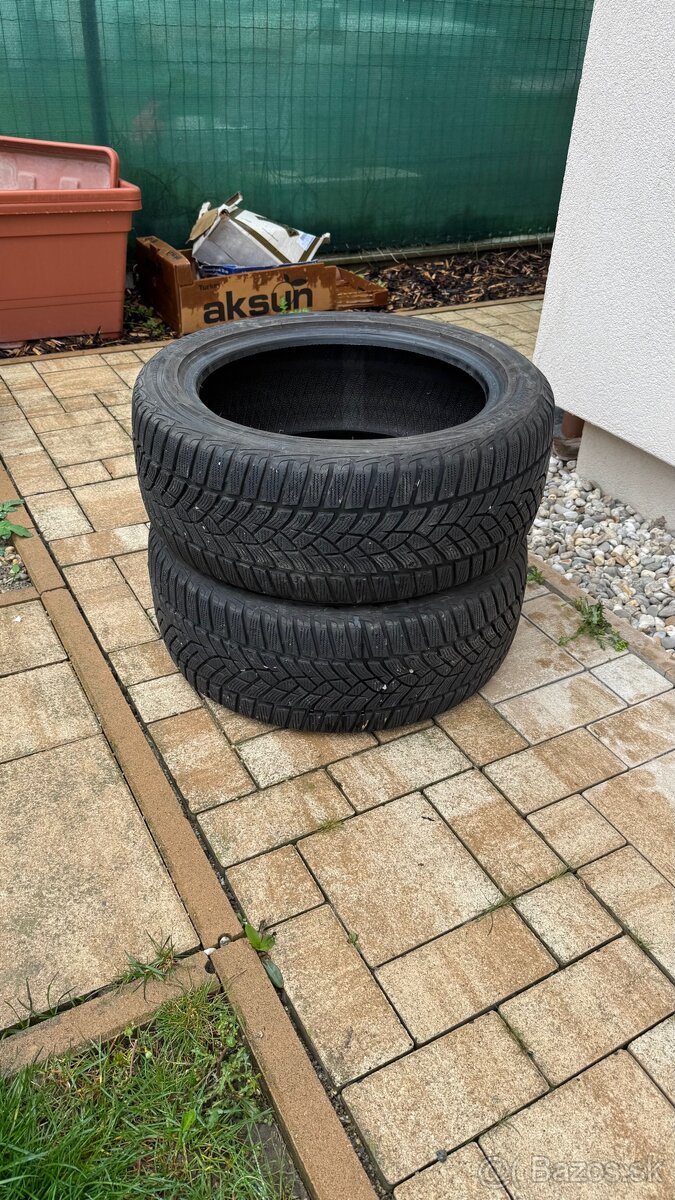 Zimné pneu 215/50 R17 Goodyear
