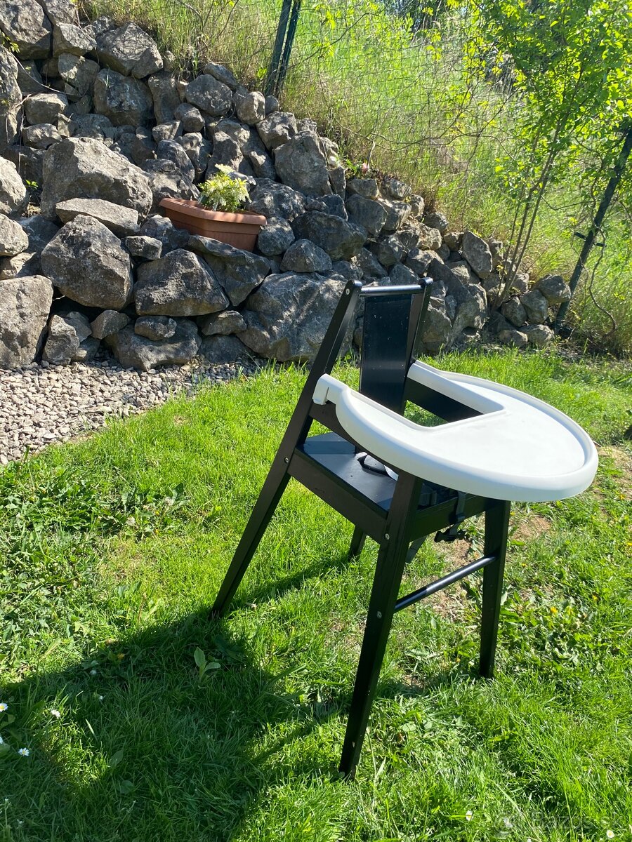 ikea jedalenská stolička