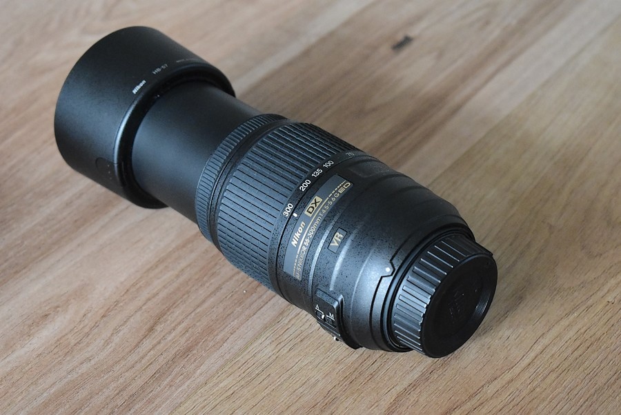 Nikkor 55 - 300 AF VR - zoom objektiv pre nikon - ako novy