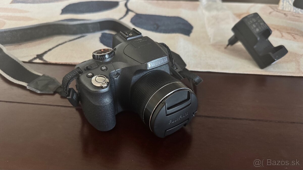Fotoaparát Finepix SL280