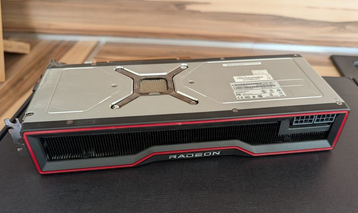 Predám ASUS AMD RADEON RX 6900 XT