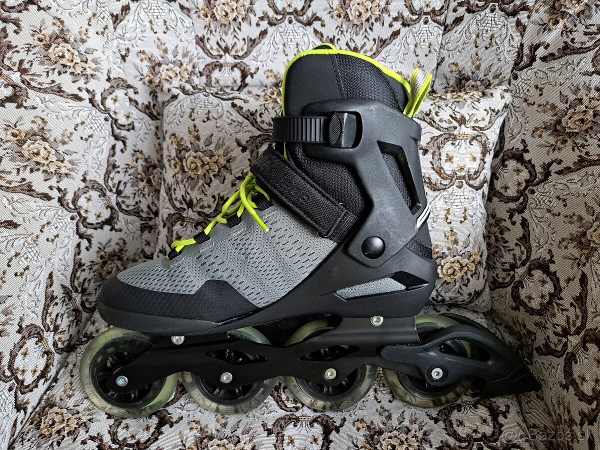 Kolieskové korčule Rollerblade Astro 90 SP
