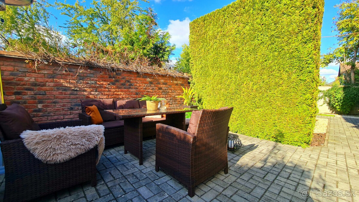 Útulný 5-izbový rodinný dom v Oslanoch s garážou