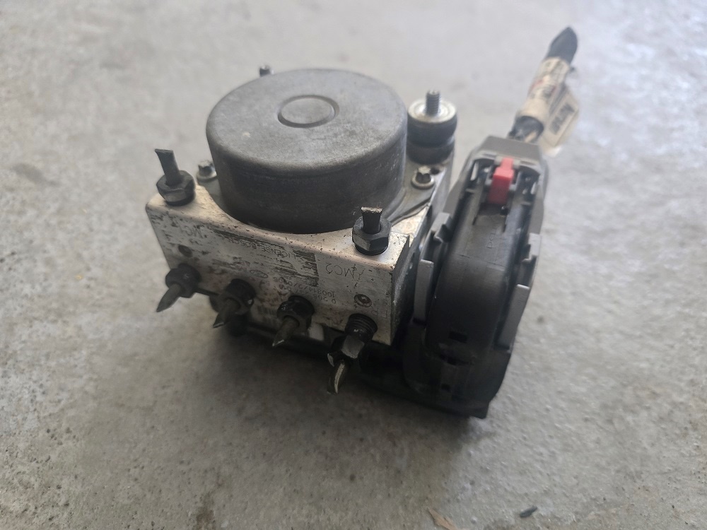 ABS kocka Hyundai i20 1.2 0265237019