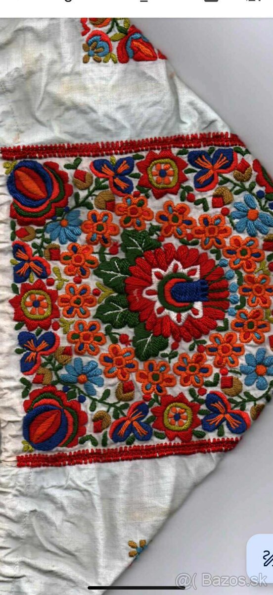 Kroj Pata, Šoporňa, Hájske