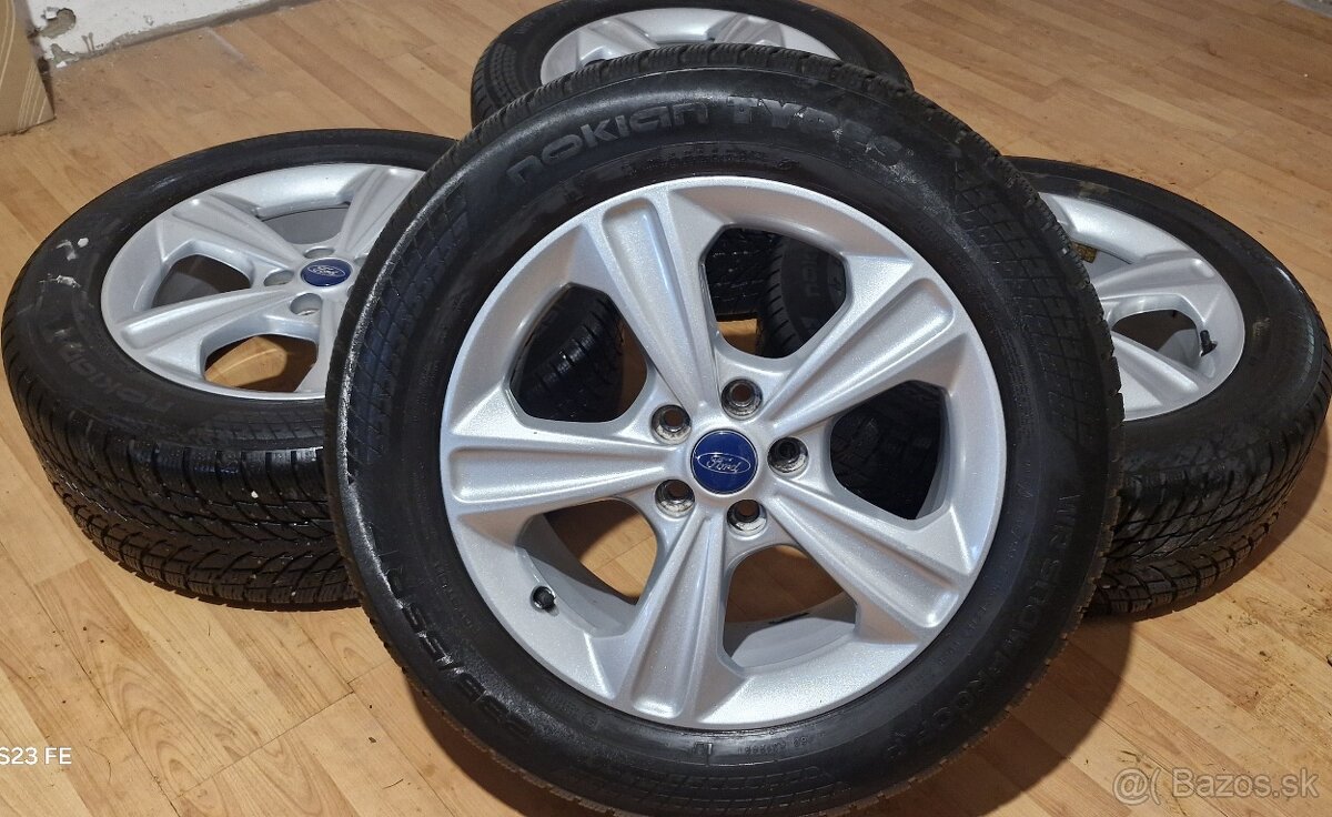 Predám zimný komplet Ford Kuga 5x108 R17,235/55 R17 +Tpms