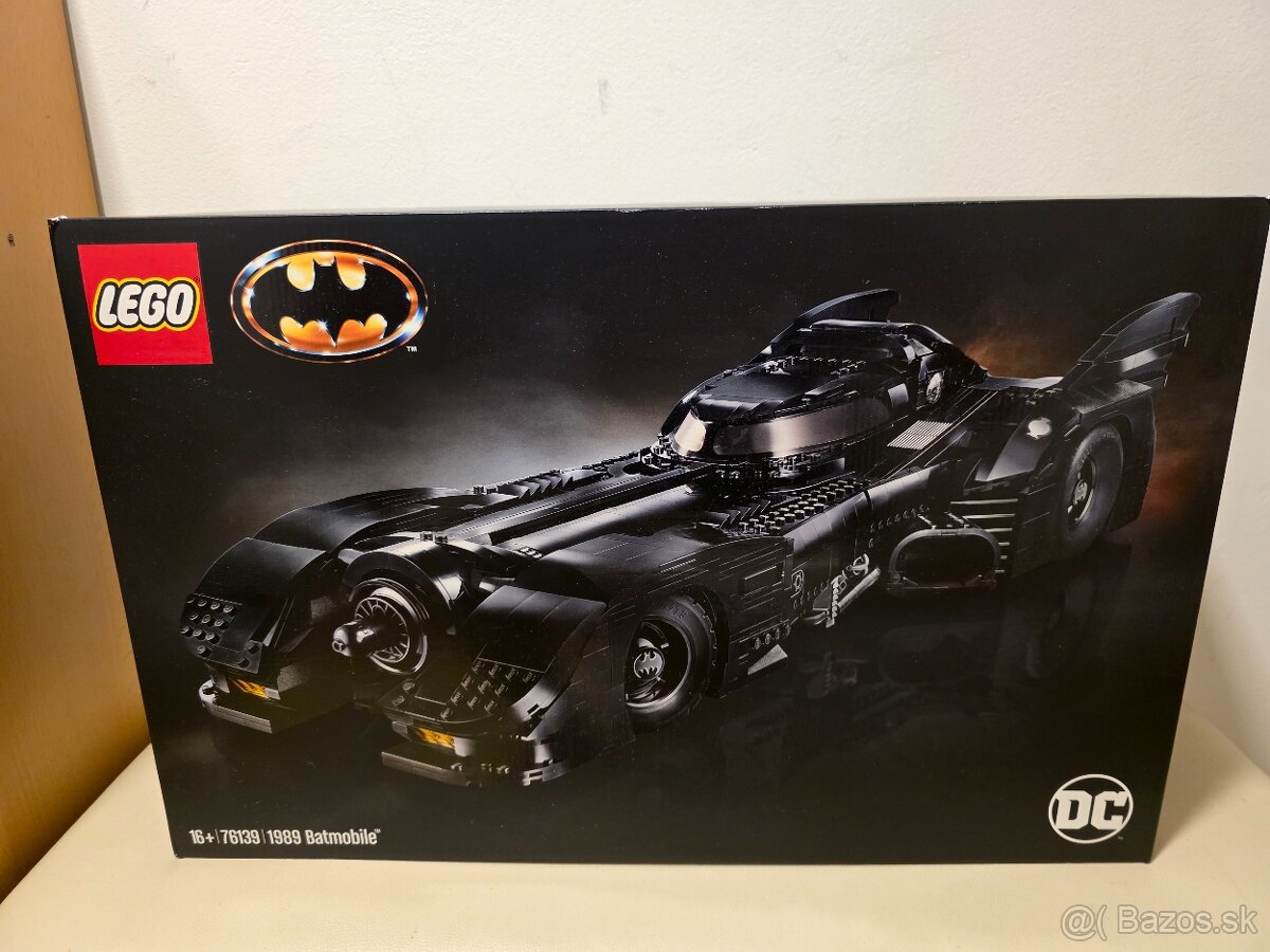 LEGO® Super Heroes 76139 1989 Batmobil