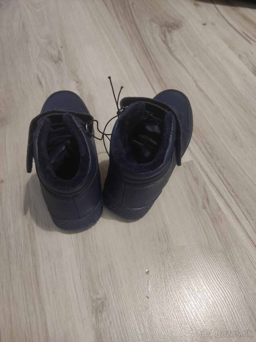 Chlapčenské tenisky zateplené