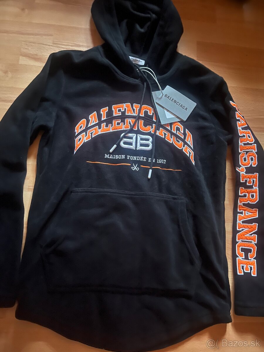 Balenciaga orange black